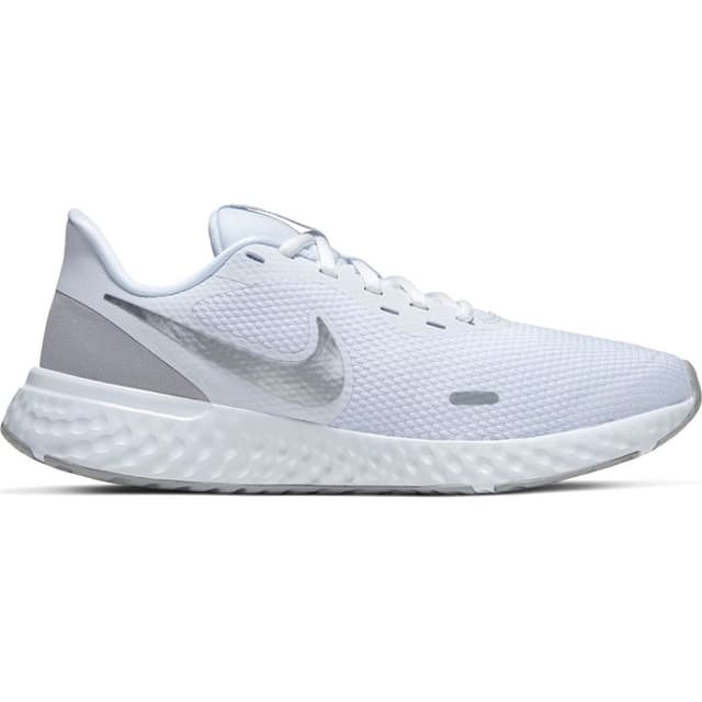 Кросівки жіночі Nike Revolution 5 білі BQ3207-100 