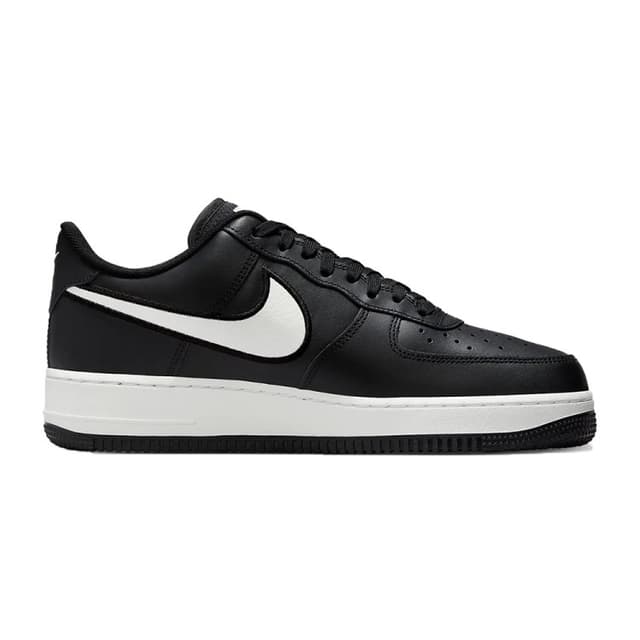 Кросівки чоловічі Nike NIKE AIR FORCE 1 07 чорні FN7804-001