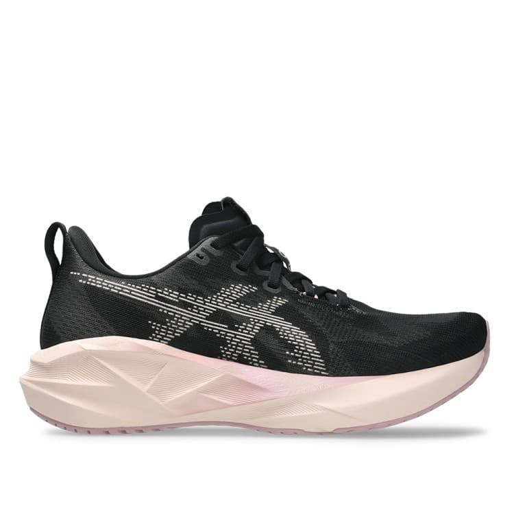 Кроссовки женские Asics NOVABLAST 5 черные 1012B765-003