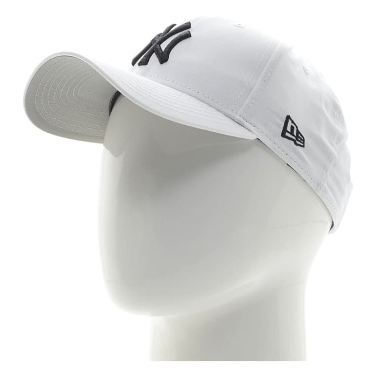 Бейсболка New Era белая 11277613-WHIBLK