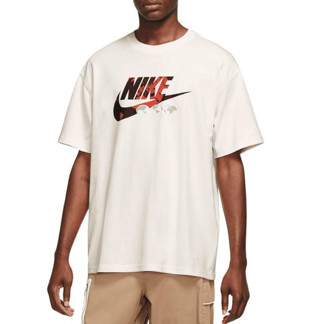 Футболка мужская Nike M NSW TEE M90 BRING IT OUT HBR молочная FB9809-133