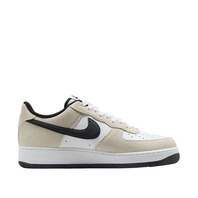 Кросівки чоловічі Nike AIR FORCE 1 07 LV8 бежеві IB6388-100