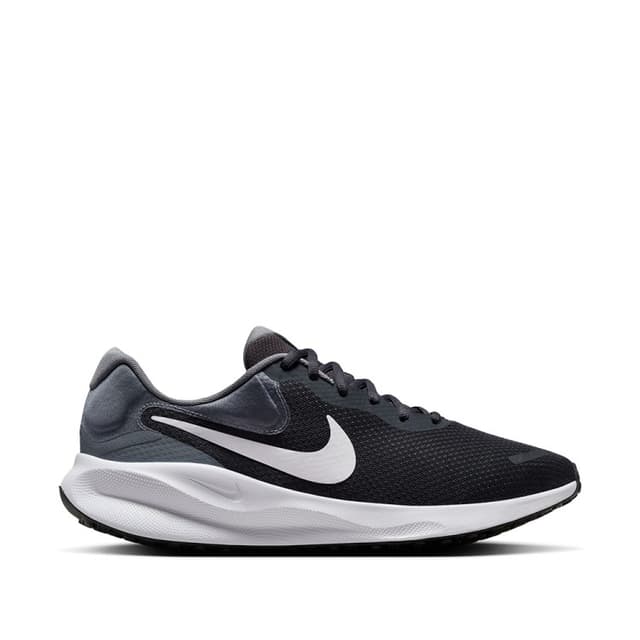 Кросівки чоловічі Nike NIKE REVOLUTION 7 чорні FB2207-007