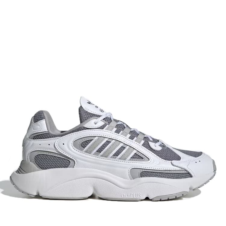 Кросівки чоловічі Adidas OZMILLEN білі JI2634