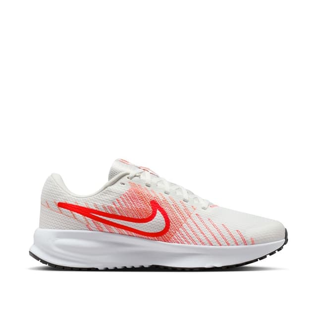 Кросівки чоловічі Nike RUN DEFY білі HM9594-103