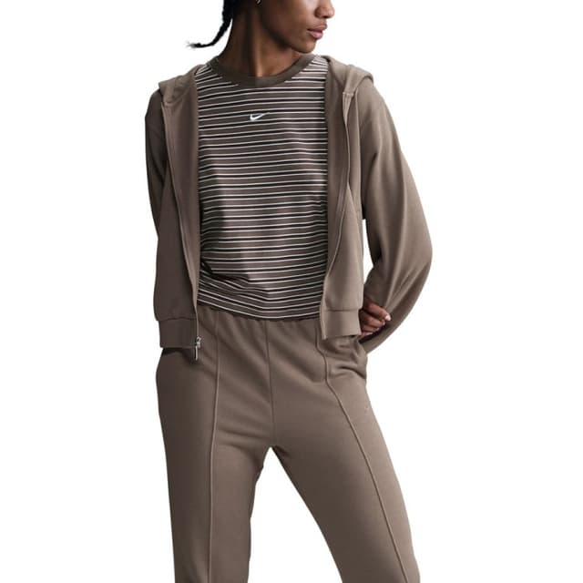 Брюки женские Nike W NSW NK CHLL FT HR SWTPNT коричневые FN2434-233