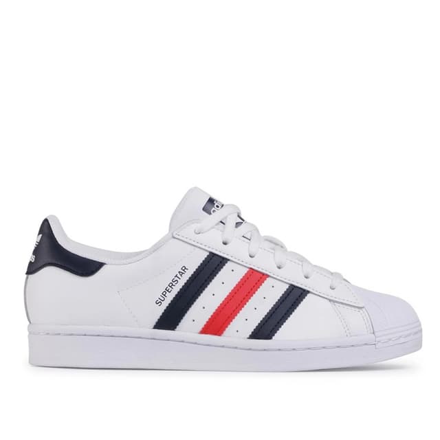 Кроссовки мужские Adidas Superstar белые FX2328