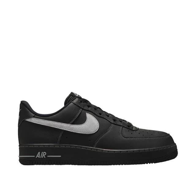 Кросівки чоловічі Nike AIR FORCE 1 07 LV8 чорні HQ2037-006