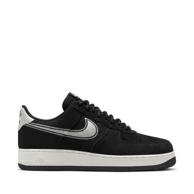 Кросівки чоловічі Nike AIR FORCE 1 07 LV8 чорні HJ4465-001