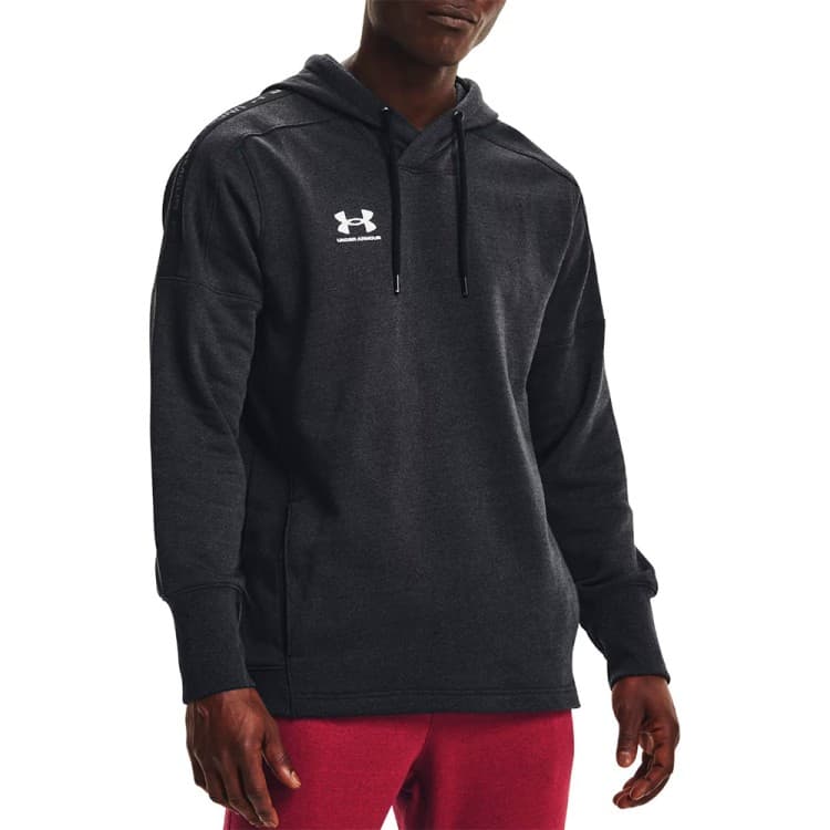 Толстовка мужская Under Armour Accelerate Off-Pitch Hoodie черная 1356763-002