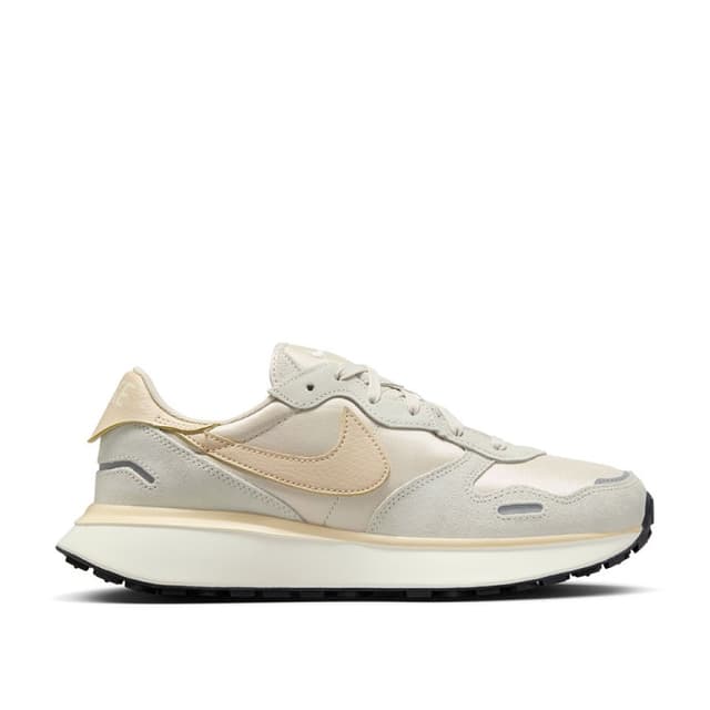Кроссовки женские Nike W NIKE PHOENIX WAFFLE молочные FD2196-104