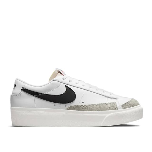 Кроссовки женские Nike W BLAZER LOW PLATFORM белые DJ0292-101 — Sport City Кроссовки женские Nike W BLAZER LOW PLATFORM белые DJ0292-101